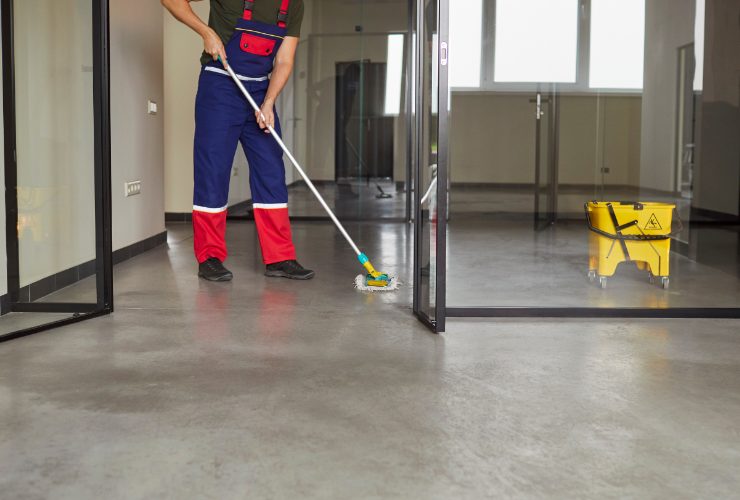 pulizia androne condominio