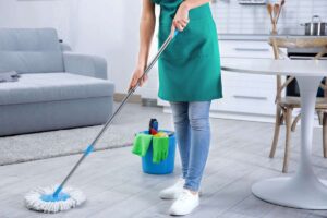 pulizia del pavimento
