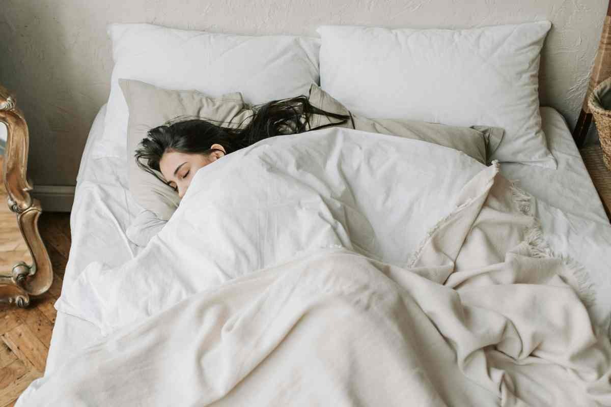 Dormire sotto al piumone